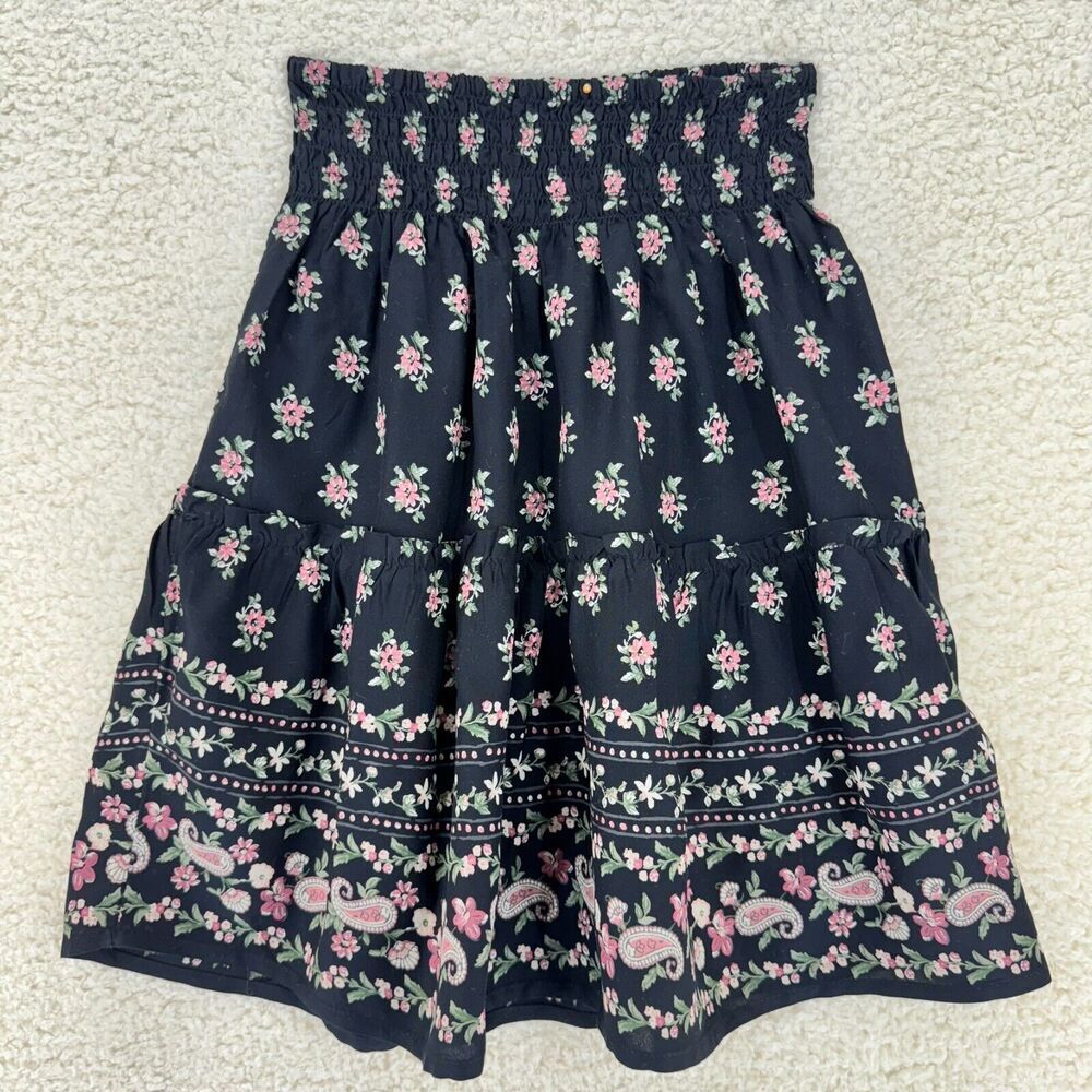 Hollister Ultra High Rise XS Floral Print Mini Skirt Bohemian Hippie Feminine